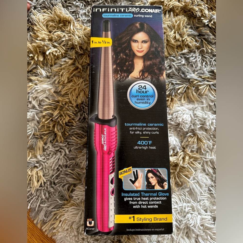 Brand New Infiniti Pro Conair Curling Iron